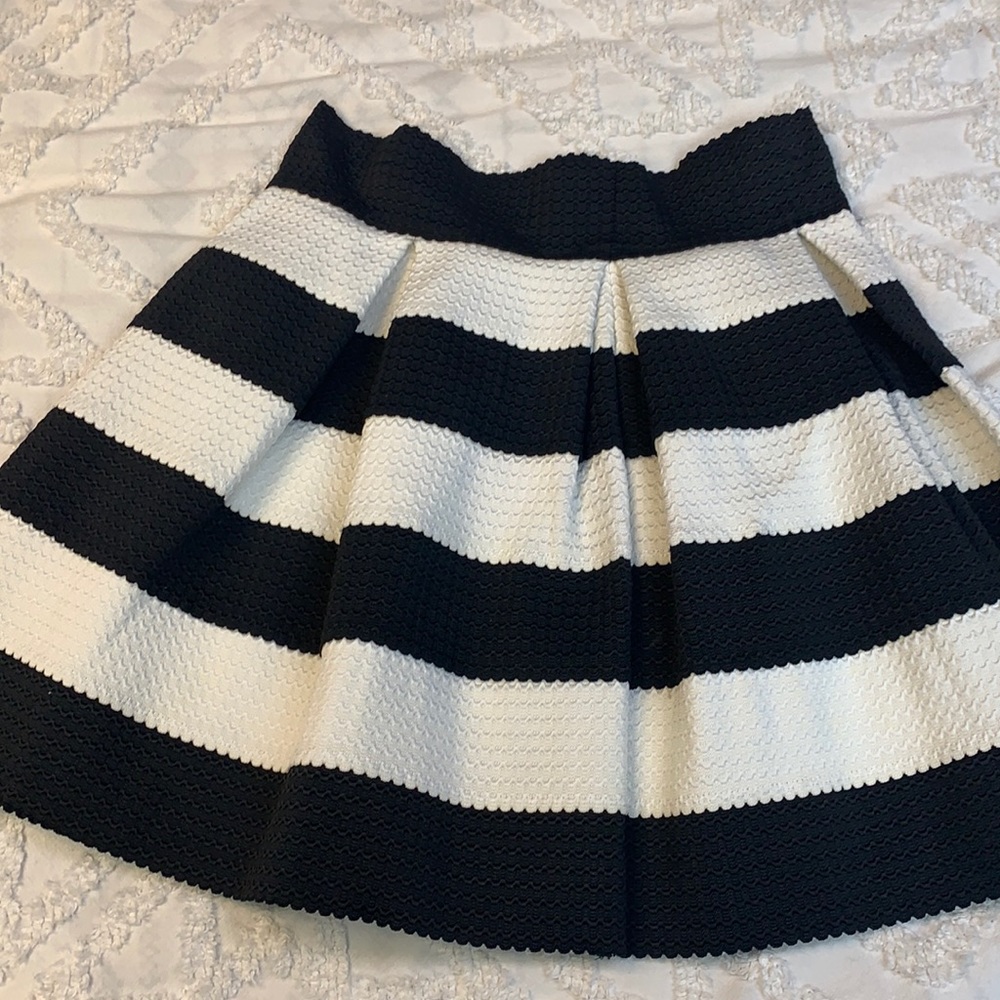 Striped high waisted skirt